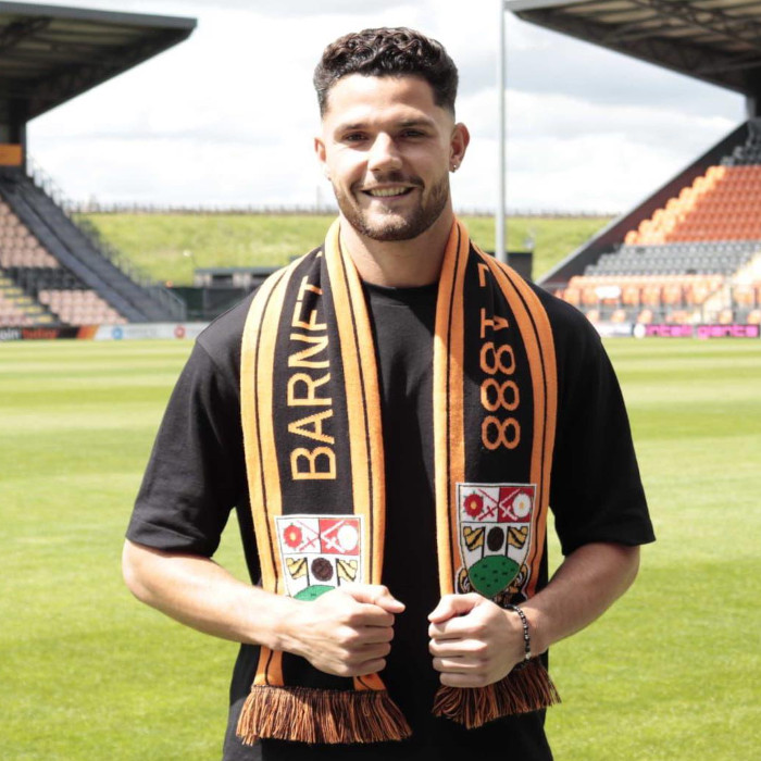 Nikola Tavares